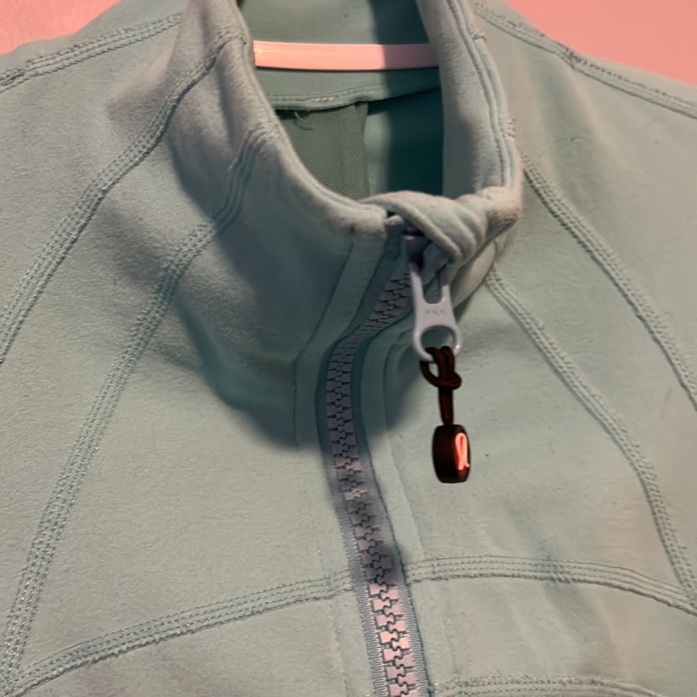 Lululemon Define - Picture 5 of 5